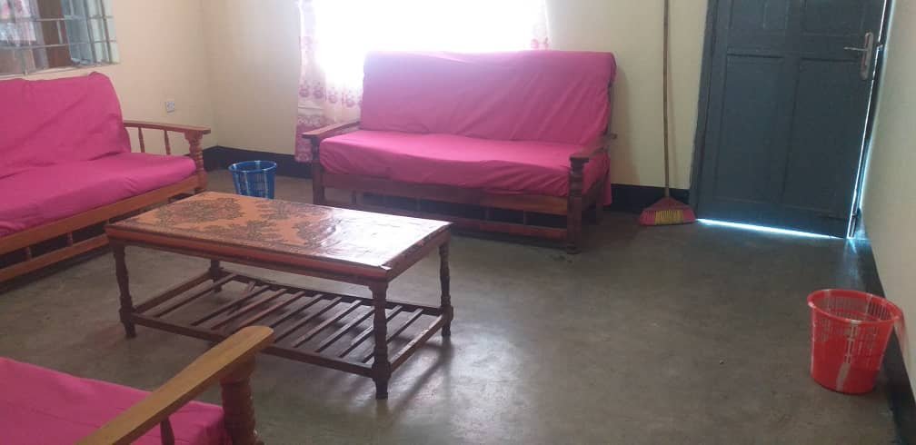 House 2 - Communal area